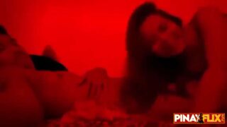 Mas Masaya Talaga Magbembangan Pag Wala si Nanay at Tatay